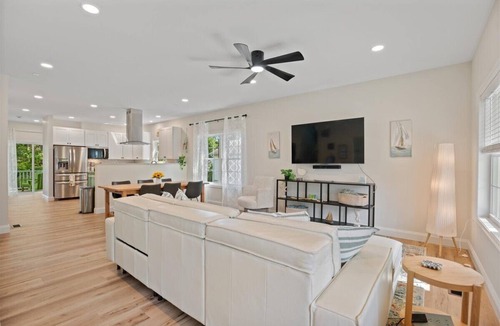 North Beach House | Modern Bay Home a few blocks from Boardwalk