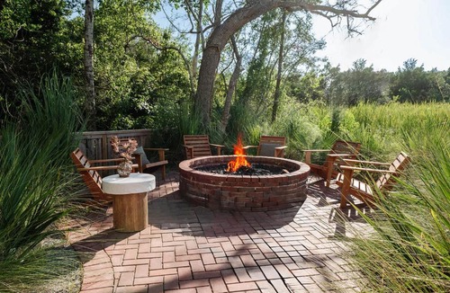Bay St Louis House | Modern Coastal Home with Heated Pool