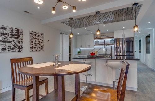 Truxton Circle Condo | Modern Condo in the Heart of D.C