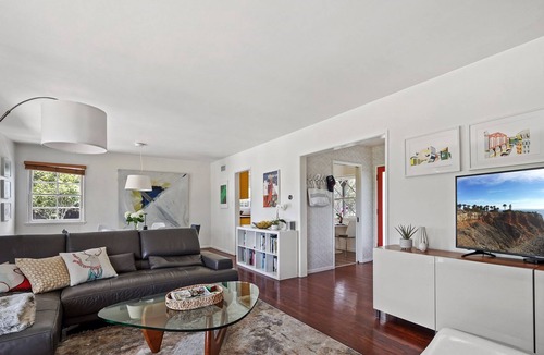 Mar Vista House | Modern home w/ Incredible Outdoor Garden Patio Space!