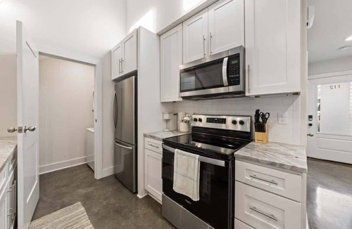 Lafayette Condo | Modern, King Bed, Patio, Central Lafayette