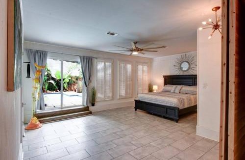 Faubourg Marigny House | Modern Luxury in the Marigny w/HEATED POOL option