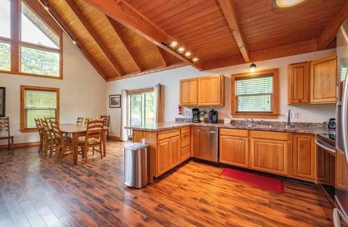 McHenry House | Modern Mountain Escape w/Hot Tub & Games