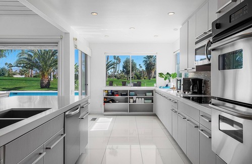 Indian Canyon House | Modern Palm Springs Golf Course Property, 3 bedrooms,sleeps 6,pool/jacuzzi