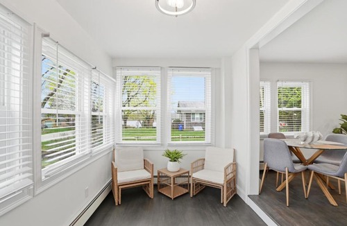 Warren House | Modern Touisset Escape 3BR with Enclosed Porch