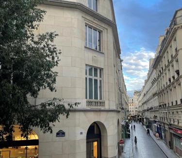 Quartier du Mail Apartment | Mona Lisa - Residences Paris Heart of Paris