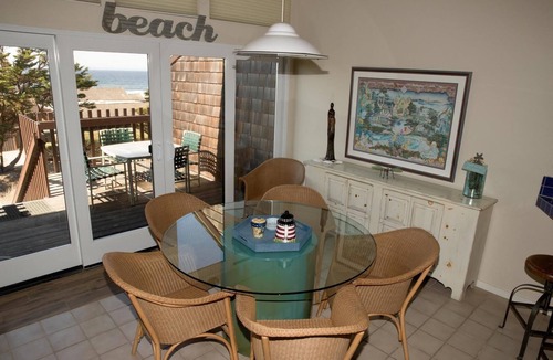 Castroville House | Monterey Dunes 208 - Moss Landing Townhome - A Mile of Beachfront!