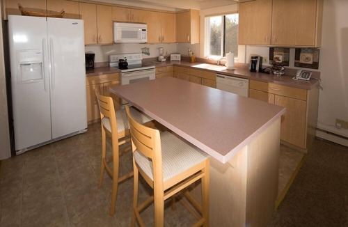 Castroville House | Monterey Dunes Beachfront surf sand and private hot tub...Book now without waiting!