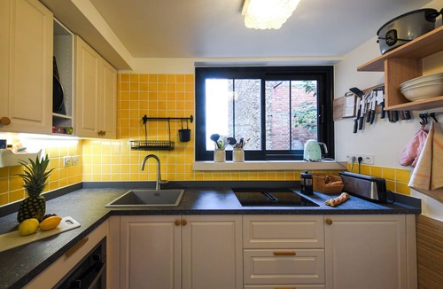 Montmartre Apartment | MONTMARTRE SPACIOUS DUPLEX, ATTRACTIONS, 30–60 days ahead? Private offer ART-VAs