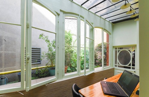 Montmartre Apartment | MONTMARTRE SPACIOUS DUPLEX, ATTRACTIONS, 30–60 days ahead? Private offer ART-VAs