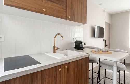 Plaisance Apartment | Montparnasse - Deluxe studio for couples