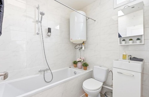 14th Arrondissement Apartment | Montparnasse Modern 1 Bedroom Flat in Paris 14