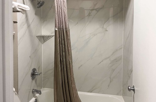 Baton Rouge Hotel | Motel 6 Baton Rouge, LA - Southeast