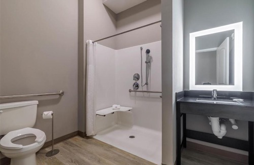 Gonzales Hotel | Motel 6 Gonzales, LA Baton Rouge Geismar Prairieville I 10