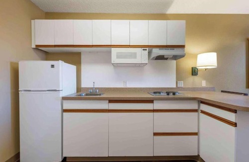 Eagan Hotel | Motel 6 Minneapolis Airport Eagan North MN