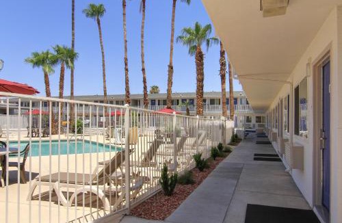 Fashion Square Hotel | Motel 6 Old town Scottsdale Fashion Square