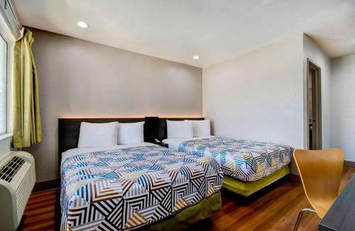 Port Allen Hotel | Motel 6-Port Allen, LA - Baton Rouge
