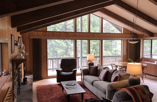 Shaver Lake Cabin | Mountain cabin with fireplace. Minutes away from Shaver Lake and China Peak.
