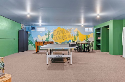 Wausau House | Movie Theater, Game Room & More near Granite Peak!