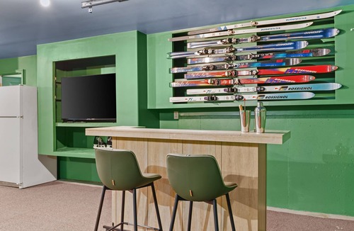 Wausau House | Movie Theater, Game Room & More near Granite Peak!