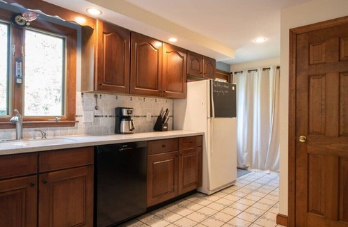 South Chatham House | Movie Theater Room, Direct Access to Bike Trail!