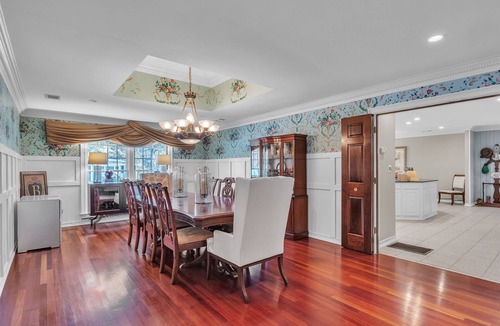 West Point House | Mr. B’s Home, Pool Table, 1 Mi to Old Waverly