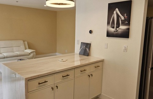 Uptown Design District Condo | Naked Getaway 1 Bedroom 1 Bath