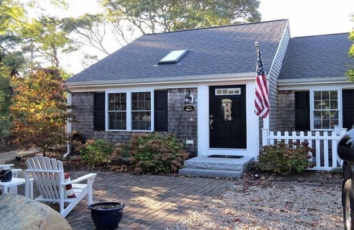 West Chatham House | Nautical Comfort near Rail Trail