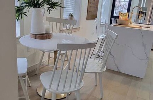 Downtown Baltimore Villa | Near JHU - Rustic Chic 3ba/3.5ba
