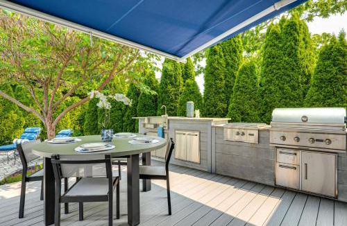 Solomons House | Near Solomons Island Boardwalk: Home w/Hot Tub!