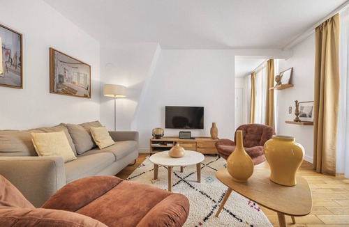 Enfants-Rouges Apartment | Nectar, 3BR/3BA, 6 people