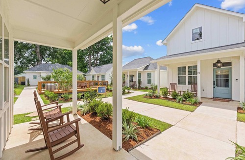 Youngsville House | New Ace Cottage - King Bed - Loft - Sports Complex