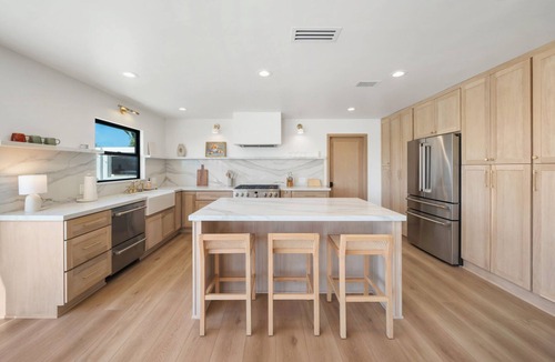Arroyo Grande House | NEW! Arroyo Grande Wine Country Retreat. Views, outdoor fireplace and barbecue.