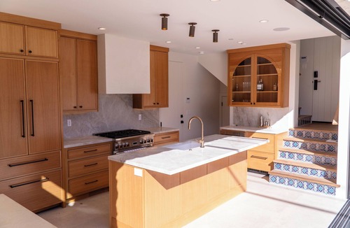 The Strand House | New Build-Manhattan Beach-Steps to Downtown and Beach