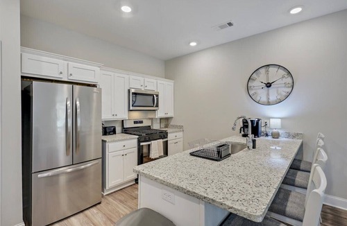 Tougaloo House | New Construction in a GREAT location close to Hospitals, Schools, Shopping