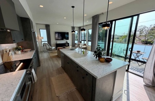 Elysian Heights Villa | NEW! Echo Park Rooftop Retreat, Designer Interiors