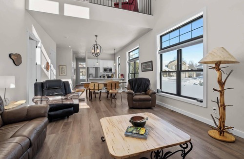 Egg Harbor Condo | New Egg Harbor Construction with Pool,Hot Tub,Gym
