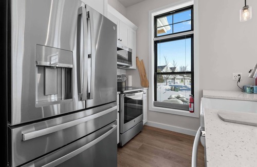 Egg Harbor Condo | New Egg Harbor Construction with Pool,Hot Tub,Gym