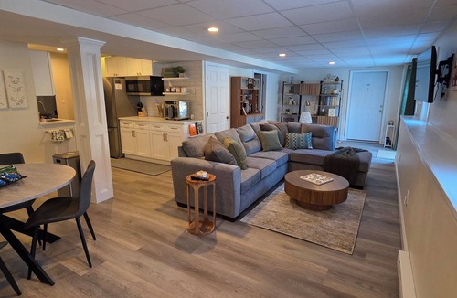 Stoughton Apartment | New Flat ~15 Mins from Gillette Stadium/World Cup!