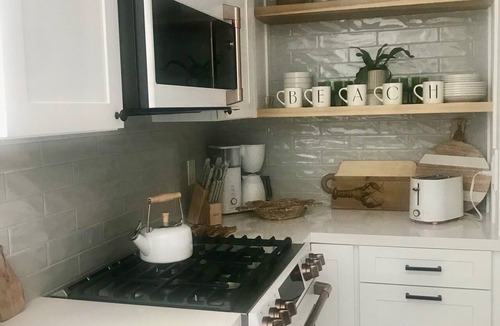 Carpinteria Condo | NEW Gorgeous Condo, beach side of Sandyland. Open week of July 25, 3 night min.
