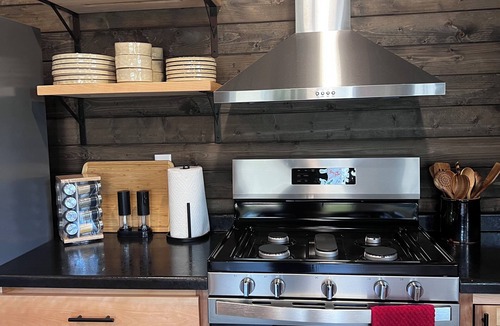 Long Lost Lake Cabin | New Lake Front Cabin 2BD 2Bath Sofa bed - hot tub-18 miles to Itasca State Park