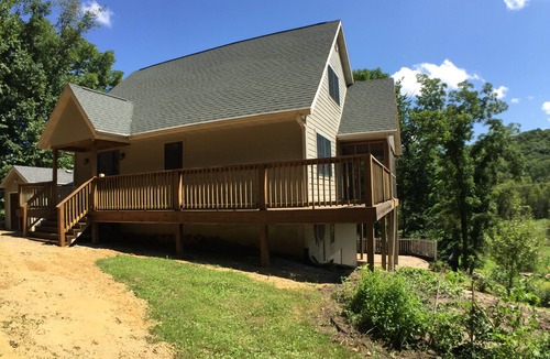 Galena House | *NEW* Modern Hilltop House of Galena