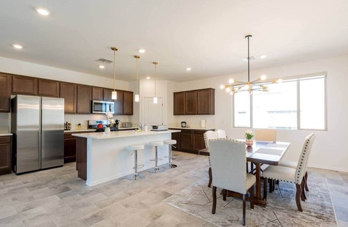 Sovana House | New Modern LUX Home 5BR Sofa Bed