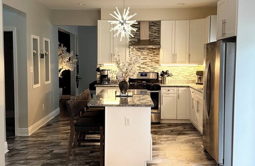 Reisterstown House | NEW. Modern, Stylish, Family-Friendly, Fully Fenced Home!