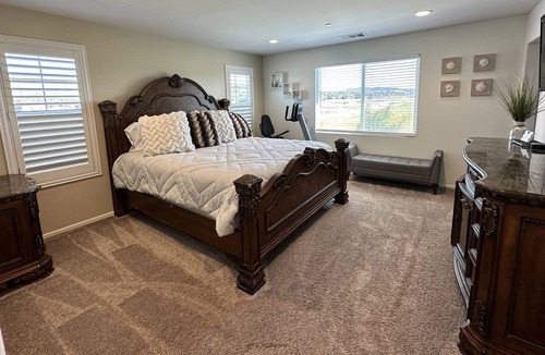Lake Elsinore House | Newly Built 4 Bedroom 2.5 Bath Pool/Spa House near Temecula Vineyards