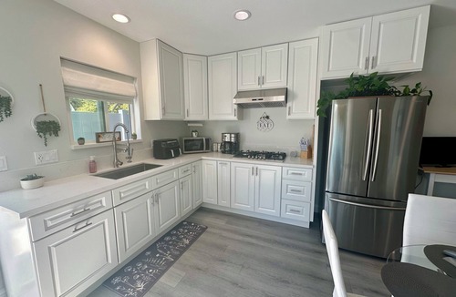 Simi Valley House | Newly built Adorable home with Huge patio with fire pit. Peaceful and quiet!