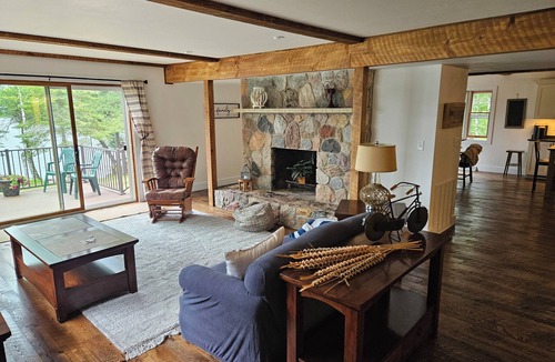 Hayward Cabin | Newly Remodeled Cabin on Placid Lake – Kayak, Fish, Relax & Unwind
