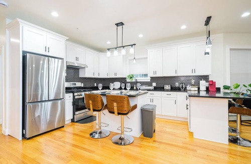 Worcester Apartment | Newly Renovated 4BR Worcester Home Pet-Friendly Near I-290 & Park 16-2