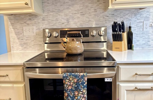 La Crosse House | Newly Renovated, Adorable 2-Bedroom House in Charming LaCrosse