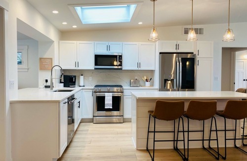 Hingham House | Newly renovated home on Lake Michigan - heated pool- Ozaukee County